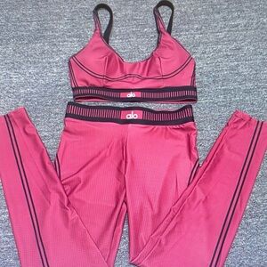 ALO Yoga Hot Pink Seamless Sports Bra & Leggings with Black Trim Size M